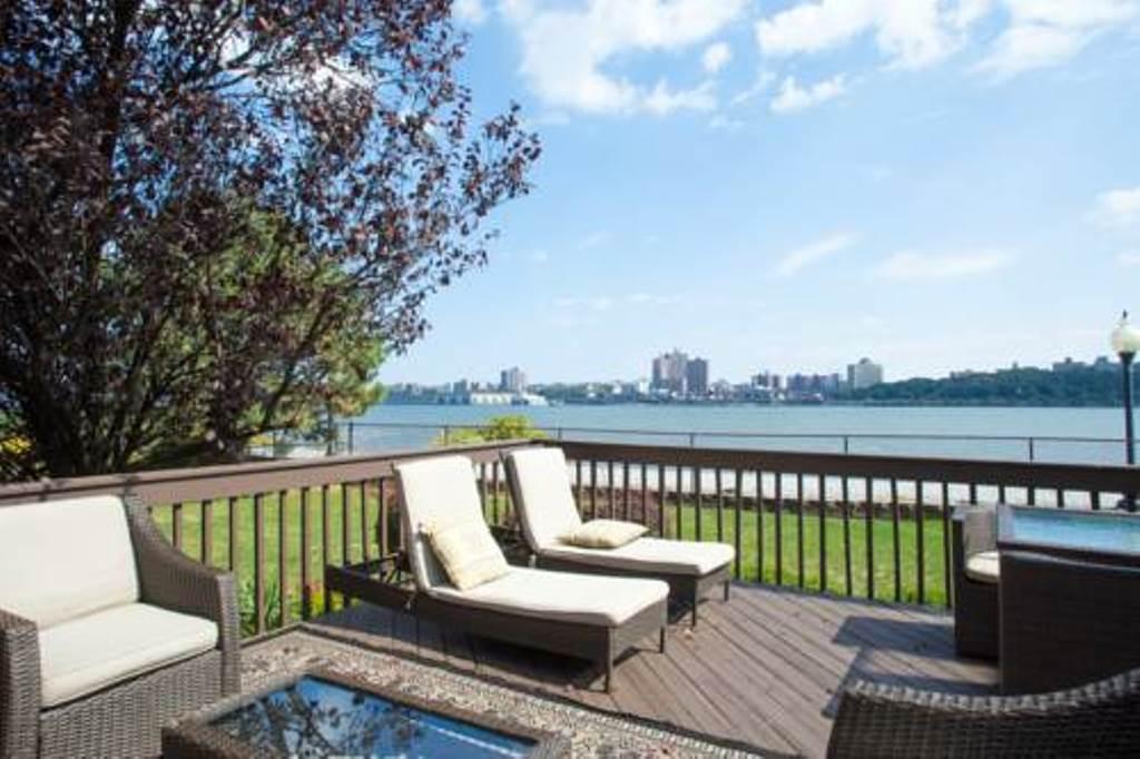 Comfort Inn Edgewater On Hudson River מראה חיצוני תמונה