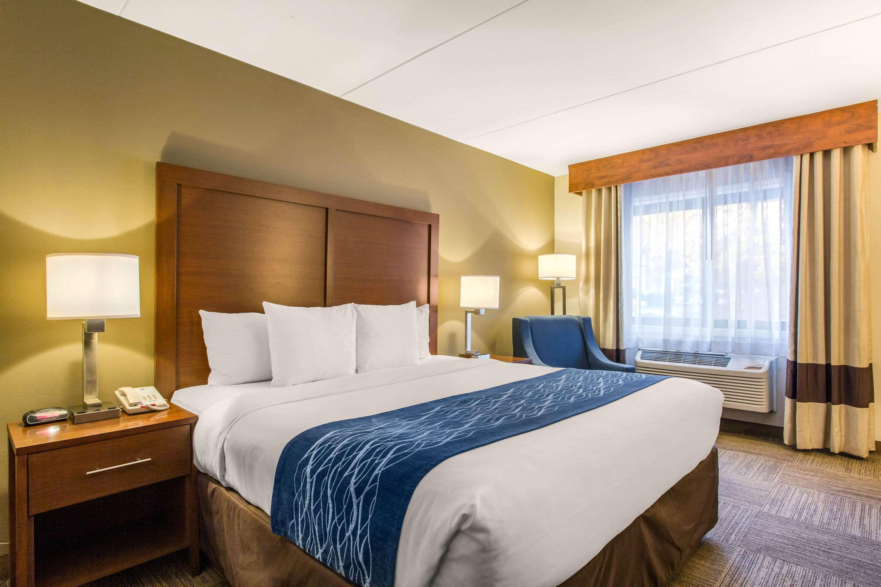 Comfort Inn Edgewater On Hudson River מראה חיצוני תמונה
