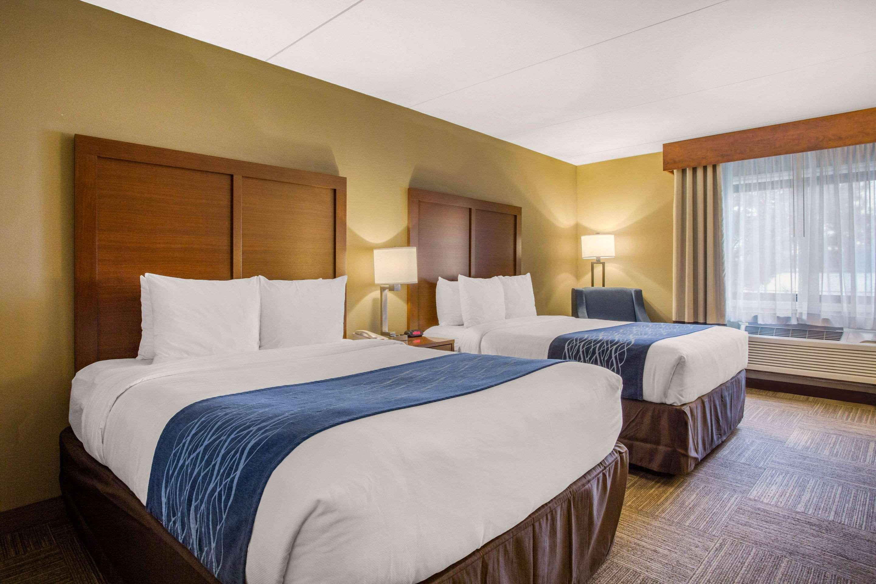 Comfort Inn Edgewater On Hudson River מראה חיצוני תמונה