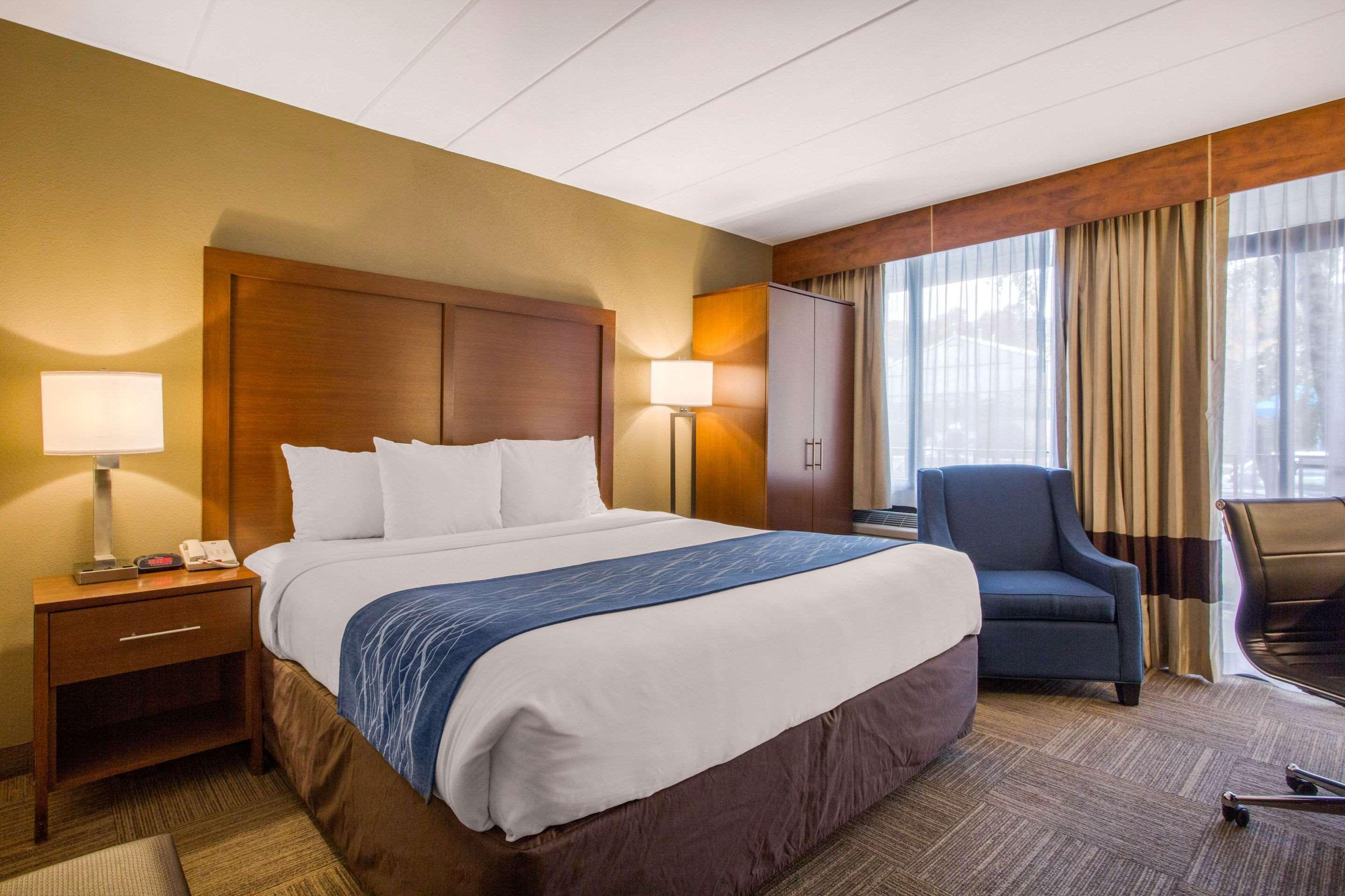 Comfort Inn Edgewater On Hudson River מראה חיצוני תמונה