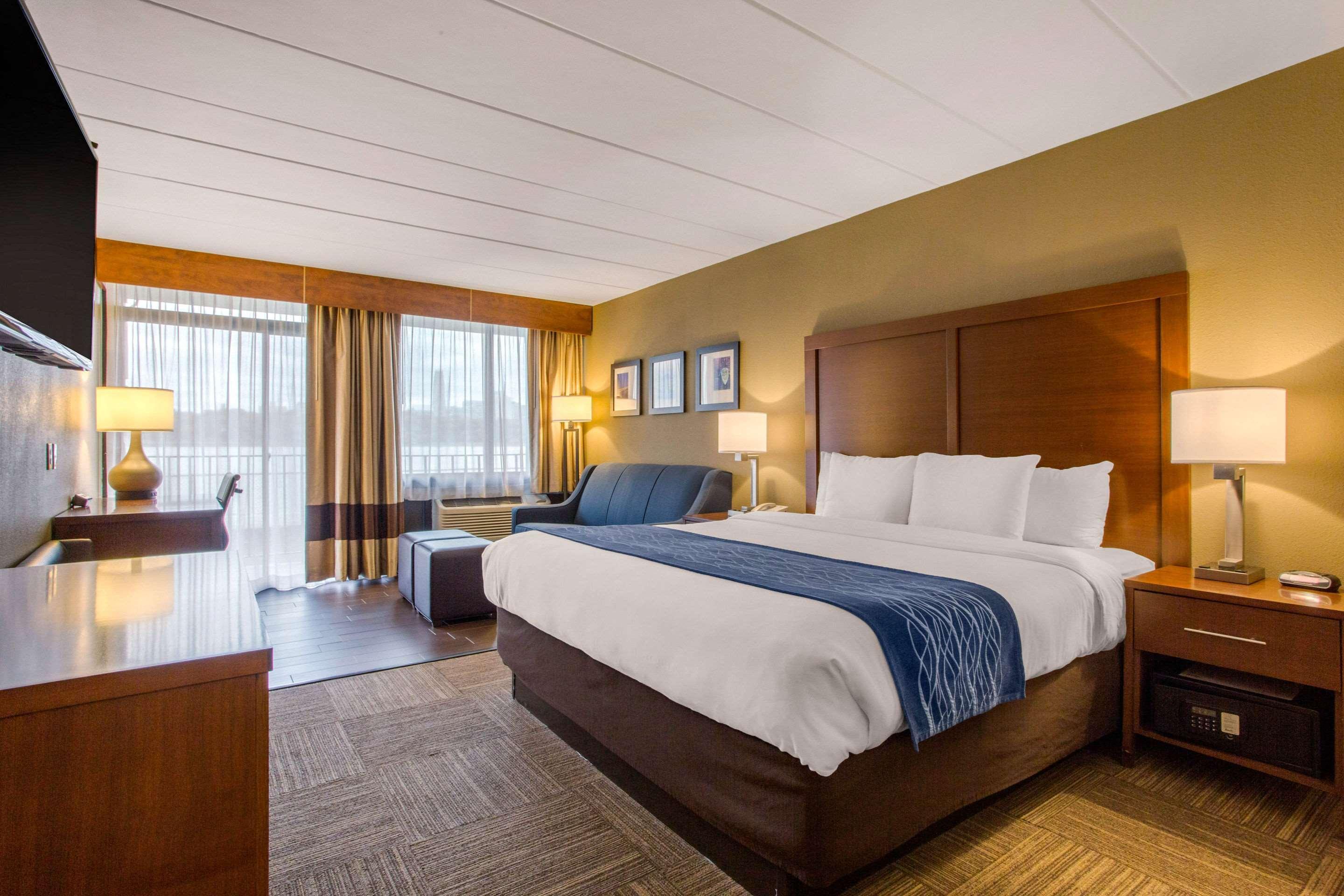 Comfort Inn Edgewater On Hudson River מראה חיצוני תמונה