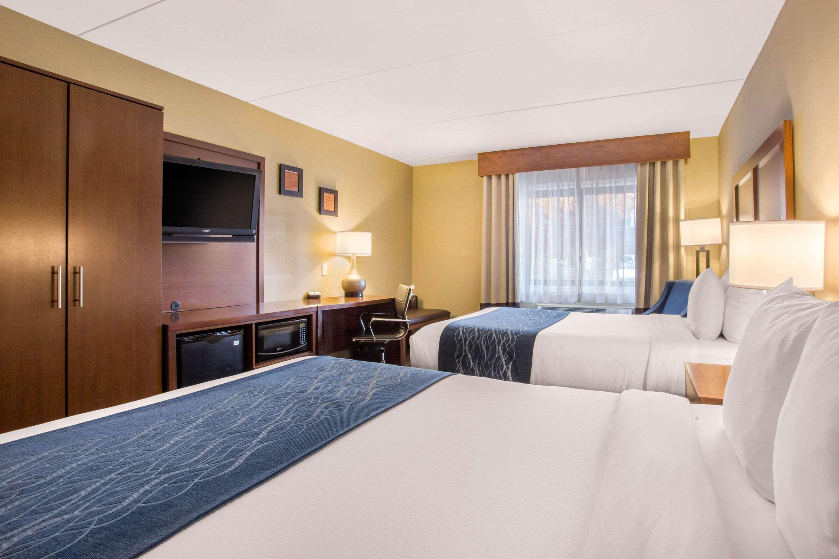 Comfort Inn Edgewater On Hudson River מראה חיצוני תמונה