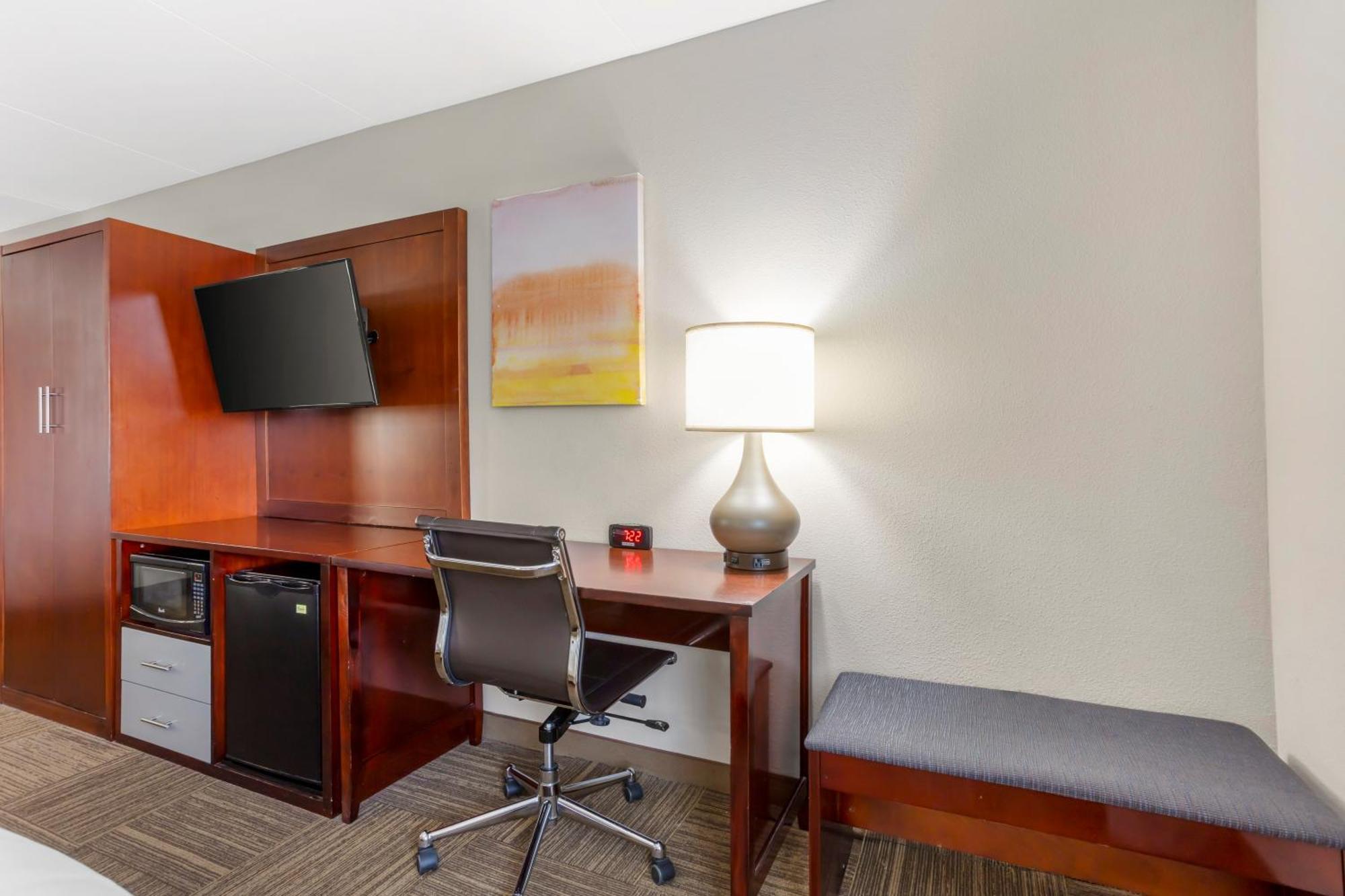 Comfort Inn Edgewater On Hudson River מראה חיצוני תמונה
