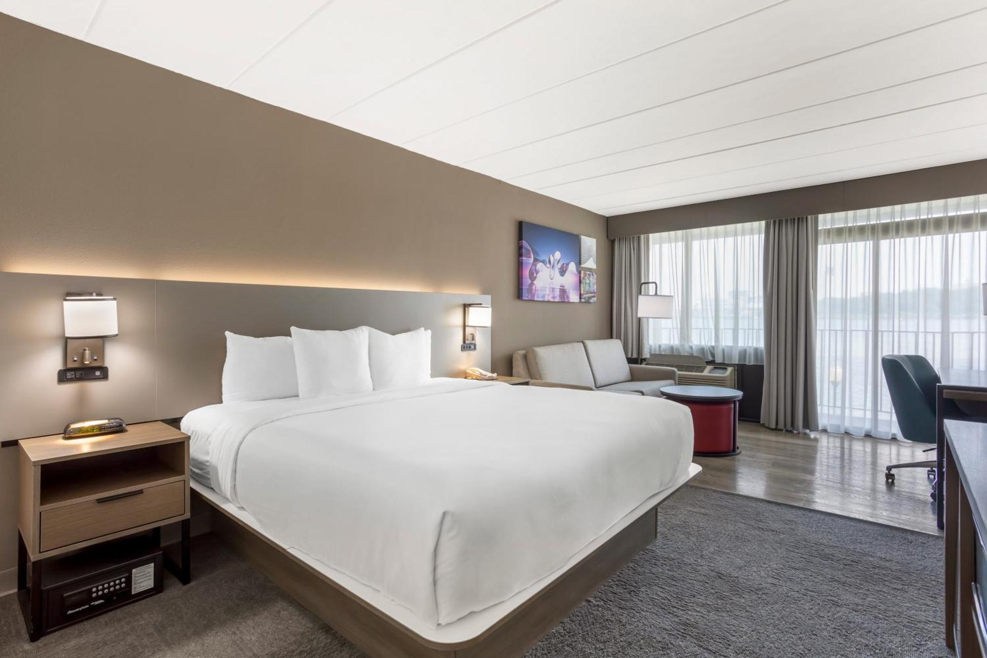 Comfort Inn Edgewater On Hudson River מראה חיצוני תמונה