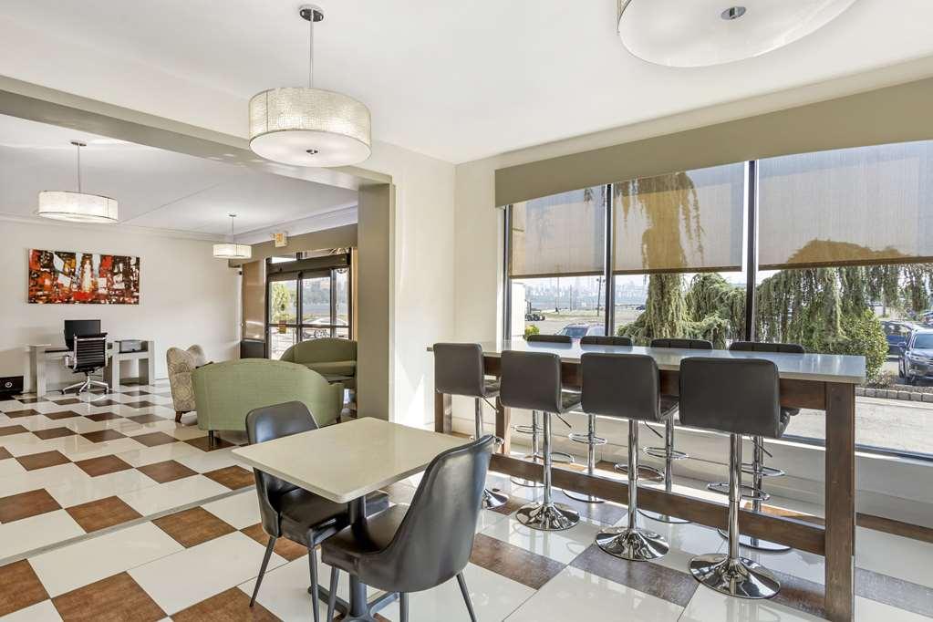 Comfort Inn Edgewater On Hudson River מראה פנימי תמונה